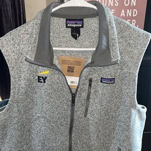NWT Never worn! Patagonia Men’s “Better Sweater” Vest Sz. L